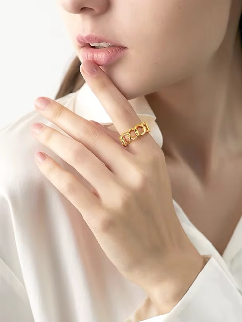 Chunky Chain Ring | Twisted Geometric Links & Adjustable Open Design